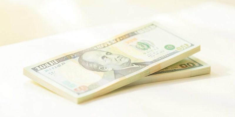 EOS mang những tính năng cụ thể như